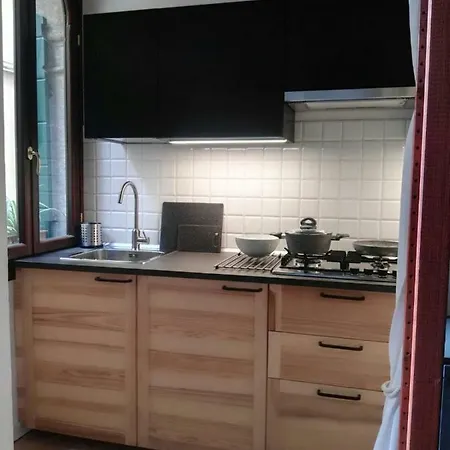 Cute & Romantic San Polo Apartamento *