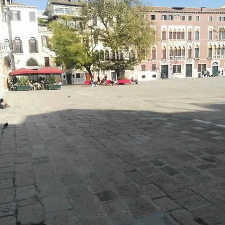 Cute & Romantic San Polo *