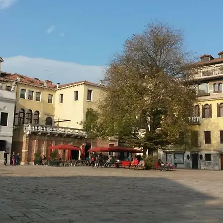 Cute & Romantic San Polo *